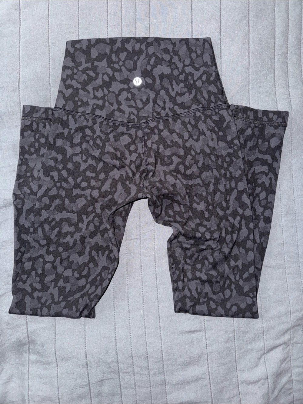 lululemon athletica 25” Black and Gray Printed High-Rise Leggings